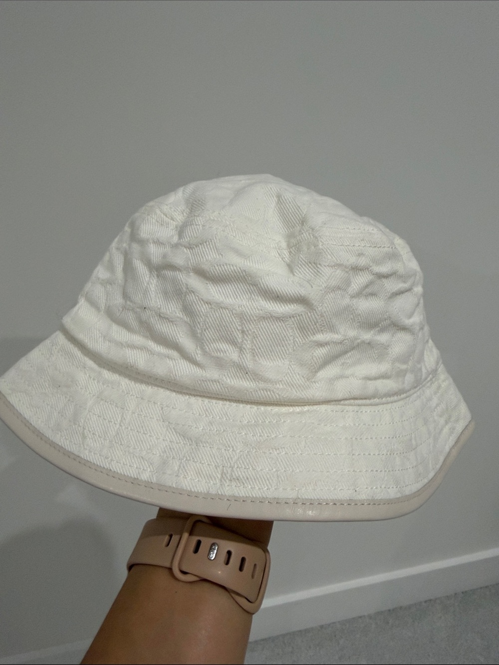 Coach Cream Logo-Pattern Bucket Hat